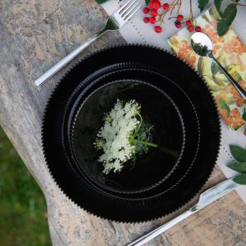 Salaterka AURORA BLACK 20,3cm 37581